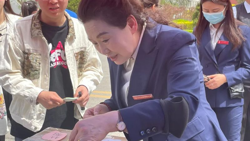 品牌公关媒体邀约：构建有效沟通的桥梁**